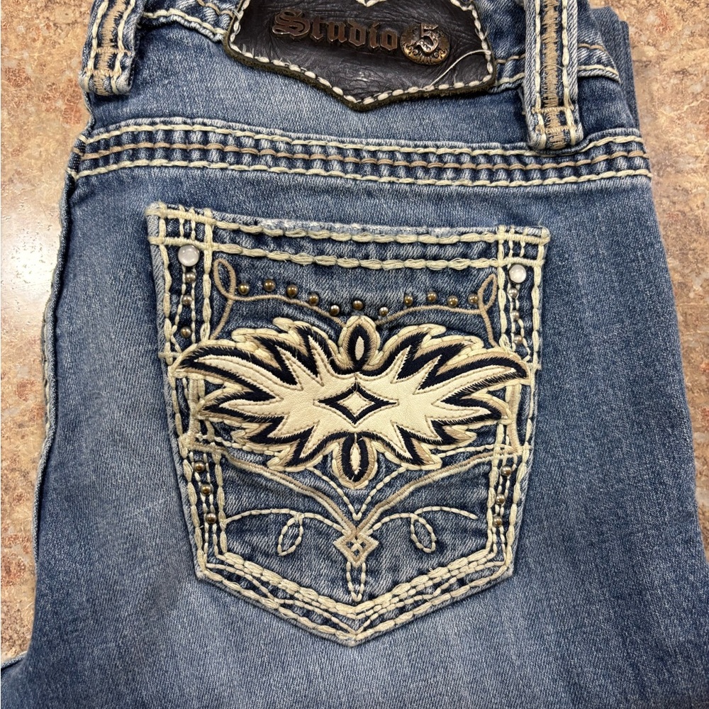 Studio 5 Blue Jeans with Embellished Pockets